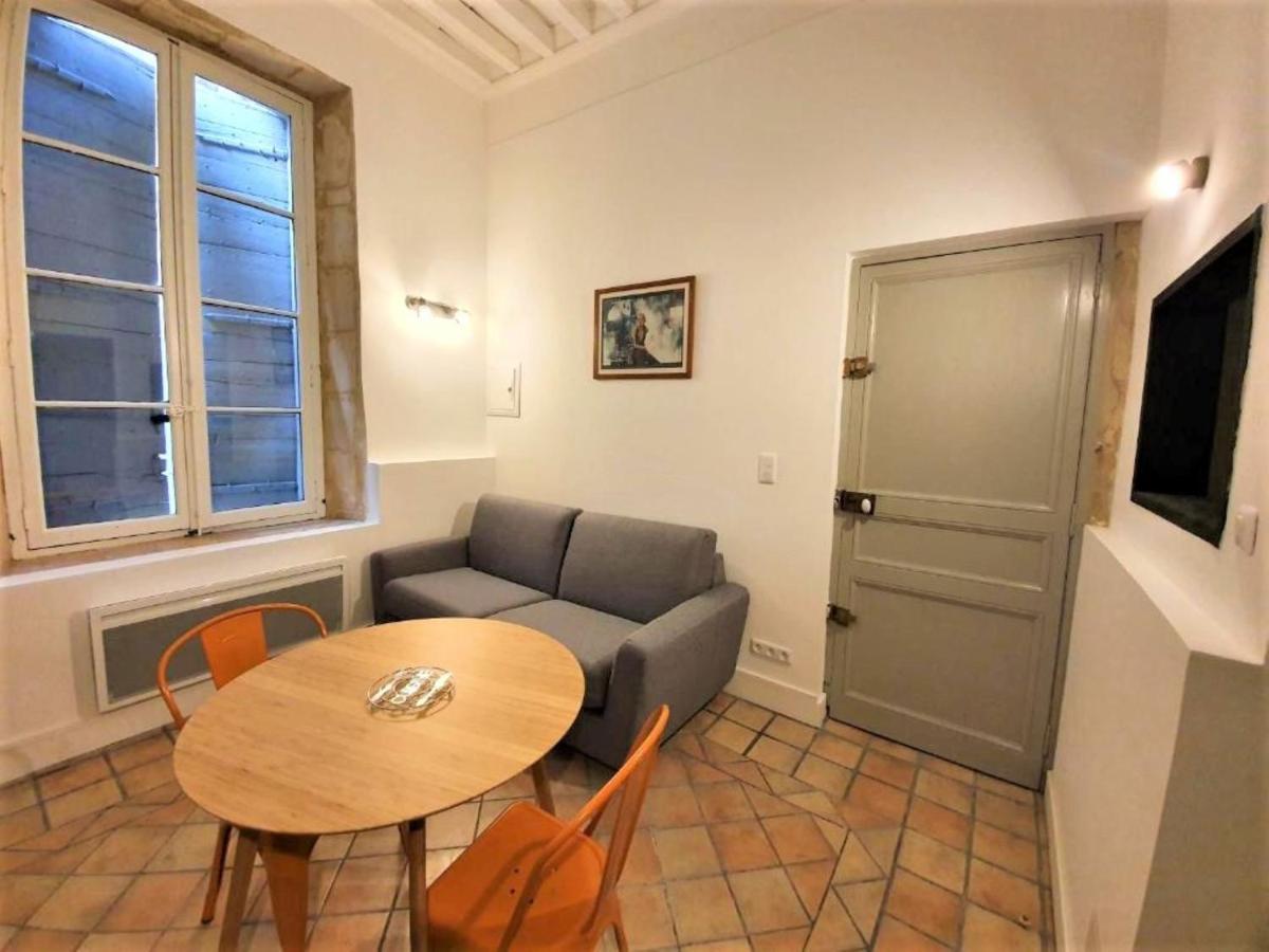 L'appart De La Rue Balze Apartment *